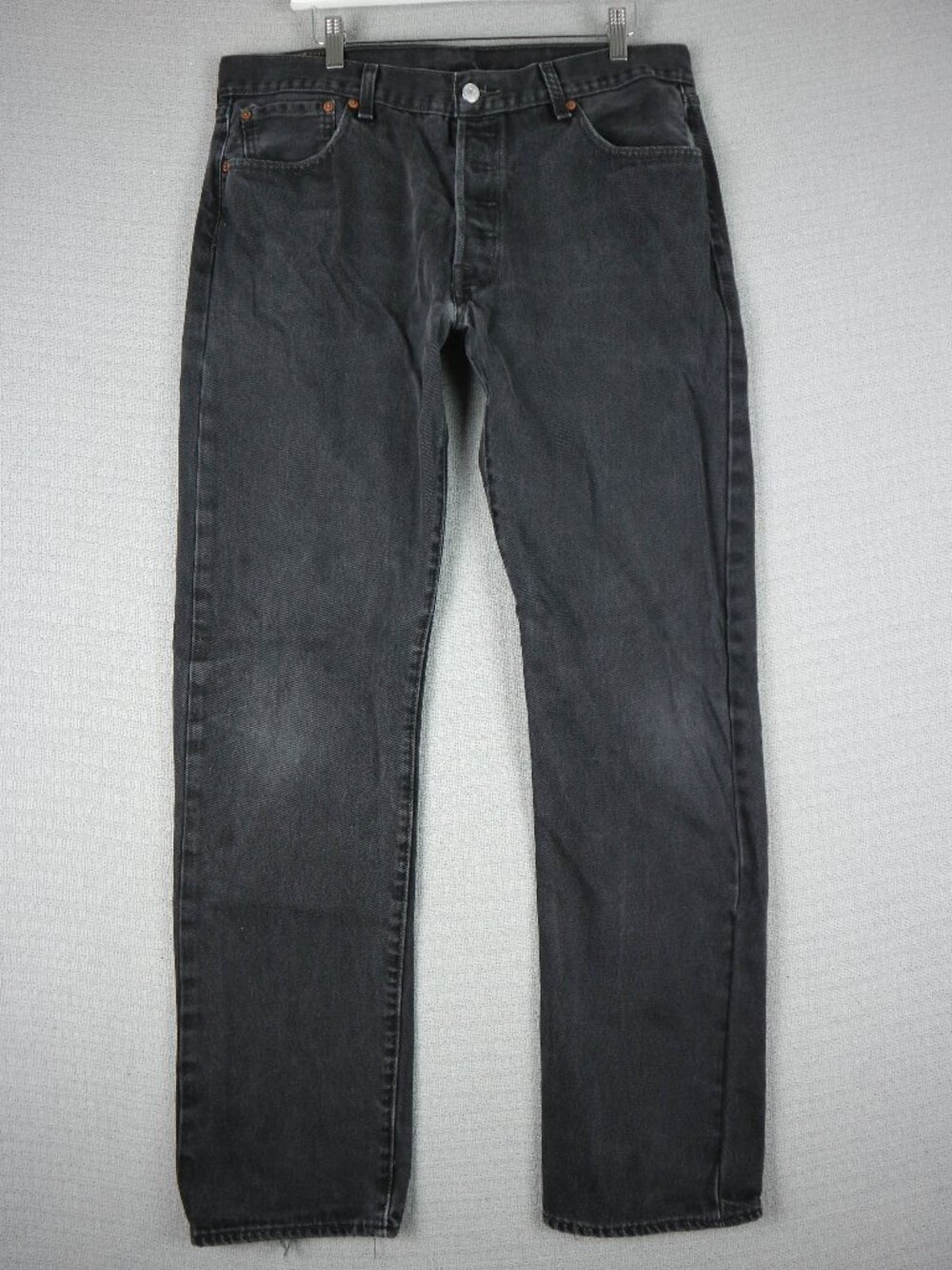 Levi's 501 Faded Black Denim Jeans Mens 36x34 fits 36x32 Americana Vintage